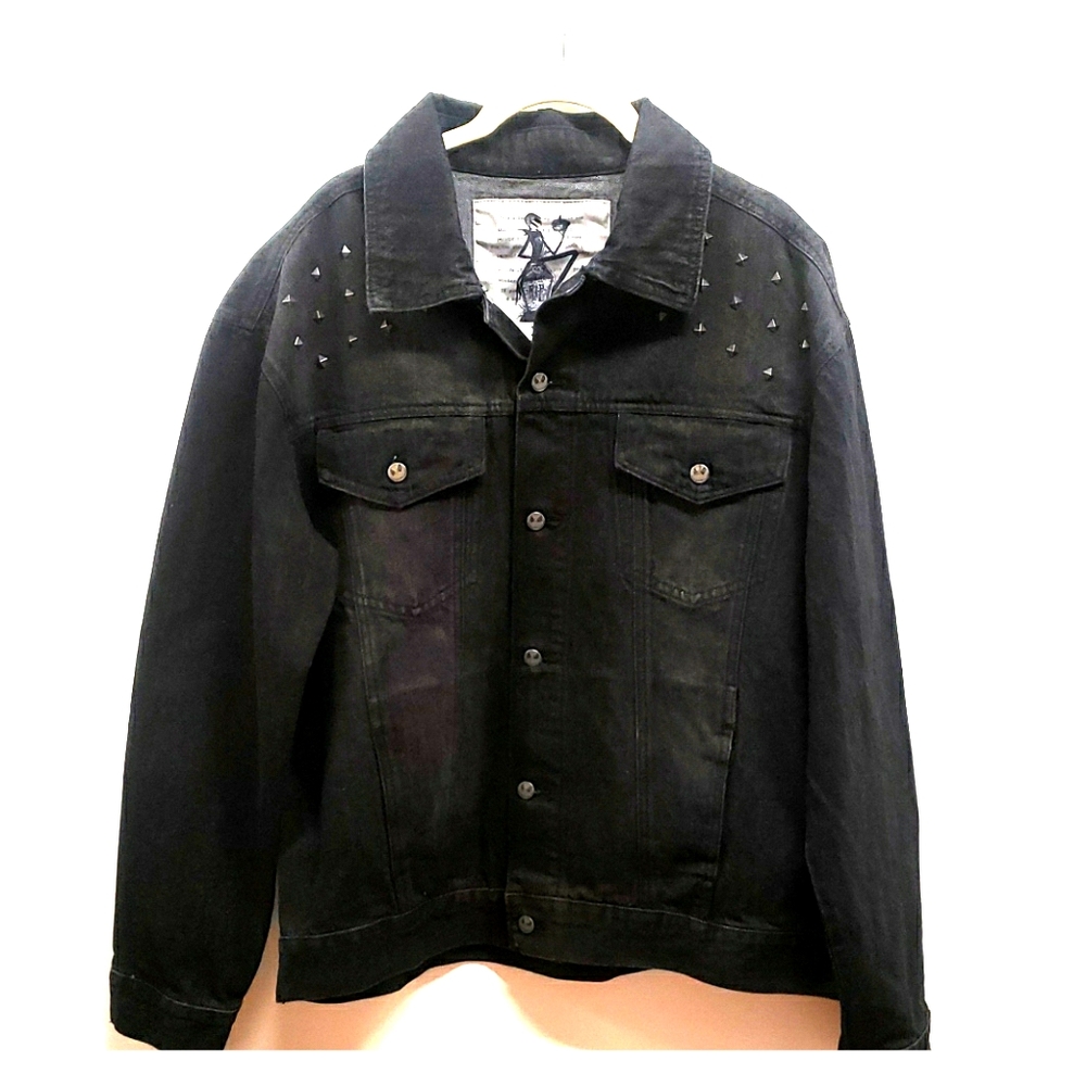 Nwt nightmare before Christmas Denim jacket. D4
